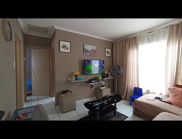 2 BEDROOM HOUSE FOR SALE IN SOSHANGUVE EAST